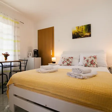 Old Town Apartment Bol